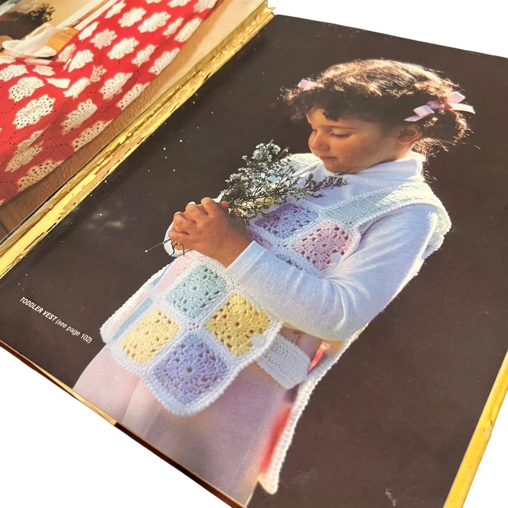 The Great Granny Crochet Book 1979 Hardcover Vintage Patterns Columbia House